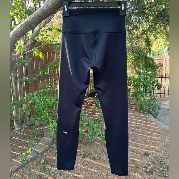 NWT Alo 7/8 Airlift Leggings Tight Black S - Picture 2 of 9